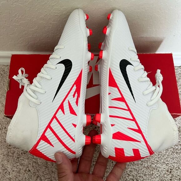 Nike Mercurial Superfly 9 Club Fg/Mg Red Cleats - Picture 6 of 9